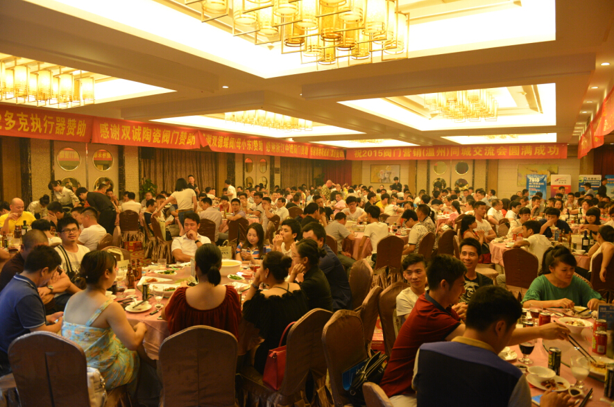 ����Ӫ�������ݣ�ͬ�ǽ������ֳ�